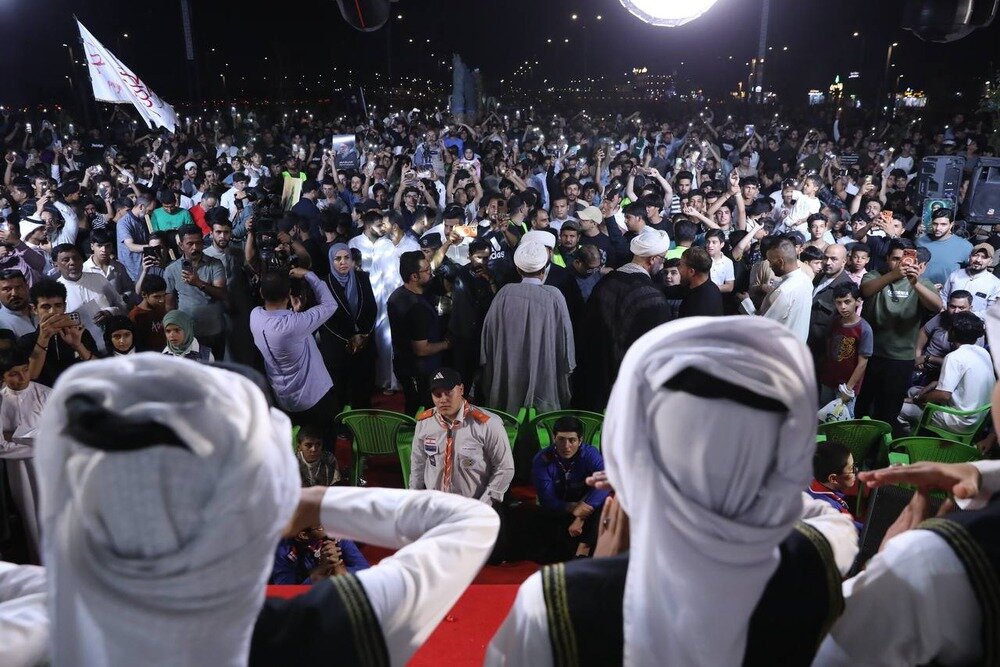 هنري،جشنواره،حوزه،بصره،اجراي،حاضران،سرود،مراسم،مدير،مركز،است ...