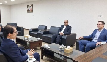 فرماندار تنگستان: رفع موانع تولید در شهرستان ضروری است