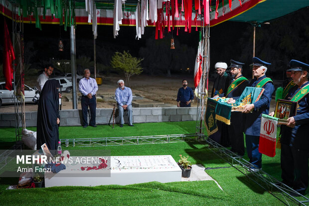 سفر خادمان حرم شاهچراغ(ع) به بوشهر