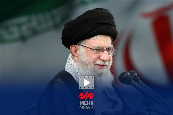 سعید لیلاز: تا وقتی زنده‌ام قلبم در غم رهبر شهید مجروح است