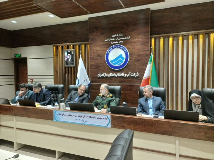 فاطمی: مردم و مجلس پشتیبان نیروهای مسلح هستند