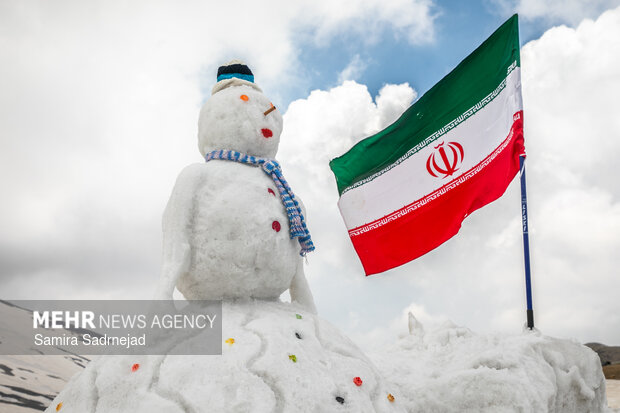 جشنواره آدم برفی در پیست توچال