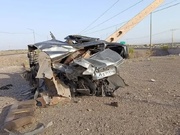 برخورد خودرو با تیر برق در جاده کرمان- بم جان ۲ نفر را گرفت