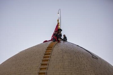VIDEO: Washing, dusting dome of Hazrat Abalfazl (AS)'s shrine