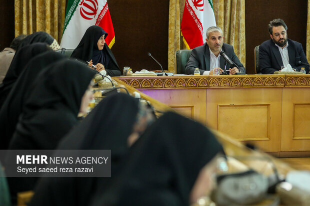 نشست خبری  رئیس مرکز ارتباطات مردمی ریاست‌جمهوری