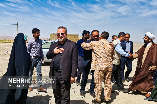 افتتاح دبستان عشایری شهید آیت‌الله سیدعلی خامنه‌ای
