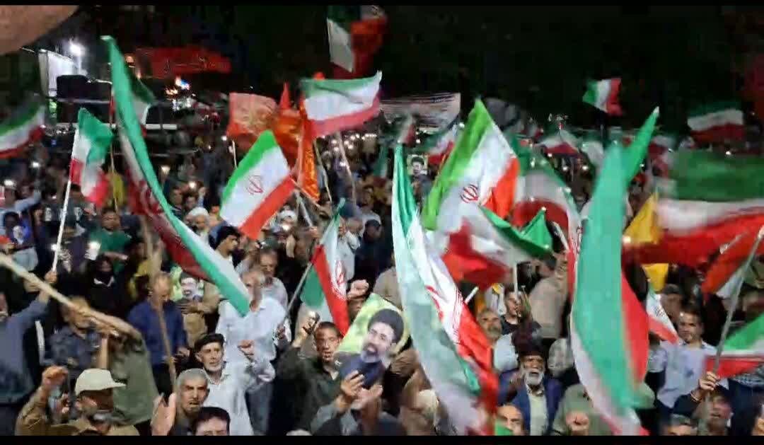 اجتماع باشکوه بروجردی‌ها در شب نود و هشتم