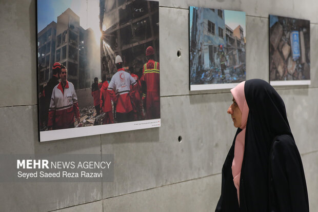آیین افتتاح نمایشگاه عکس «تهران؛ خط مقدم مقاومت»
