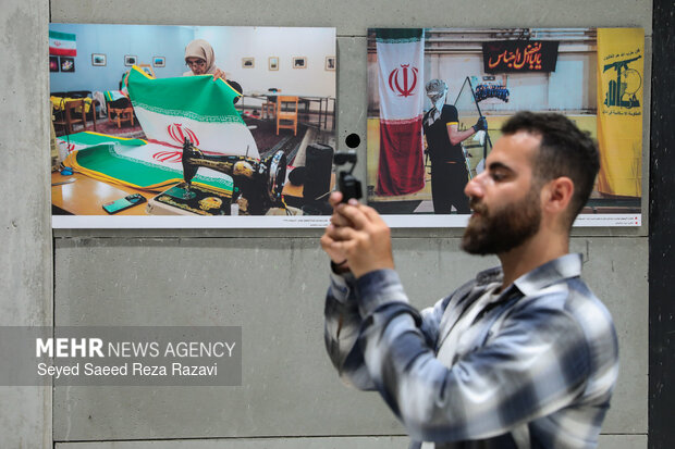 آیین افتتاح نمایشگاه عکس «تهران؛ خط مقدم مقاومت»