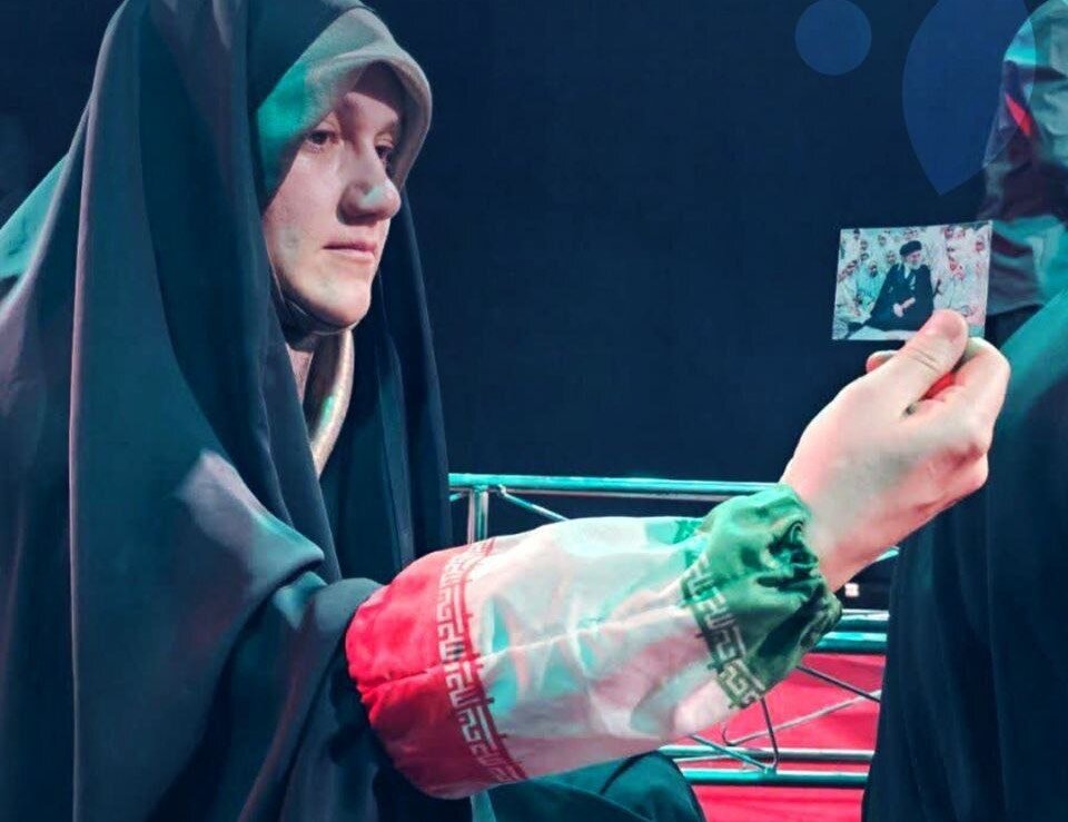 پرچم ایران ساق دست سمنانی‌ها