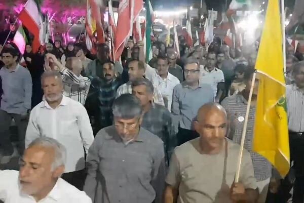 صدمین شب حضور حماسی مردم آب پخش همراه با مقاومت و 
