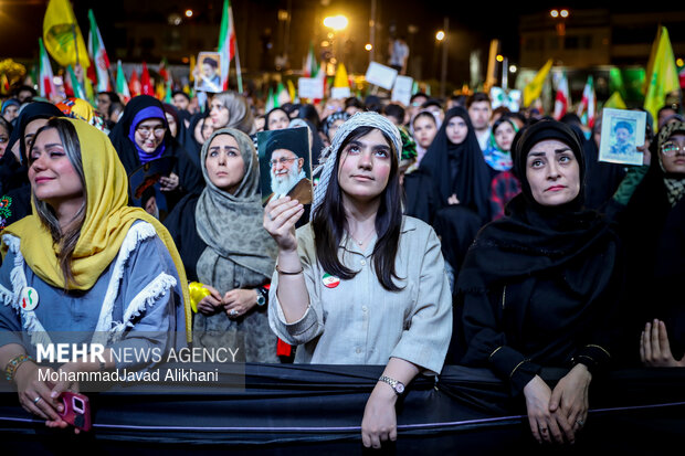 One-hundred night of resistance of Iranian people

