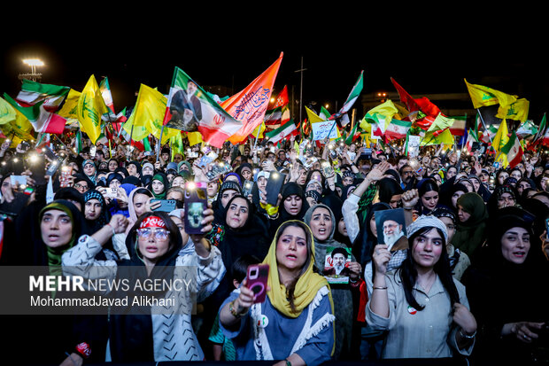 One-hundred night of resistance of Iranian people
