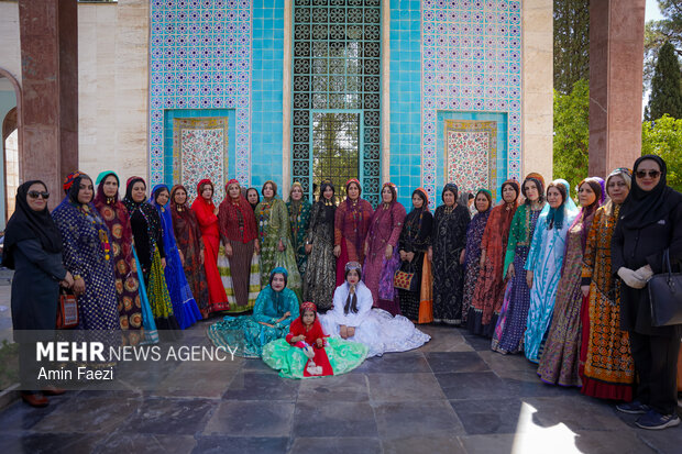 مسابقه نخ ریسی سنتی در شیراز