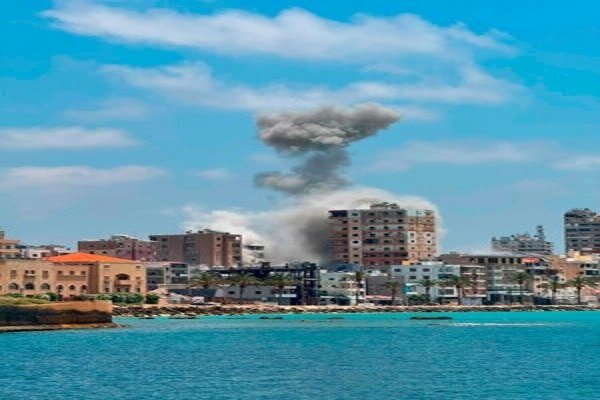VIDEO: Israeli forces target towns in southern Lebanon