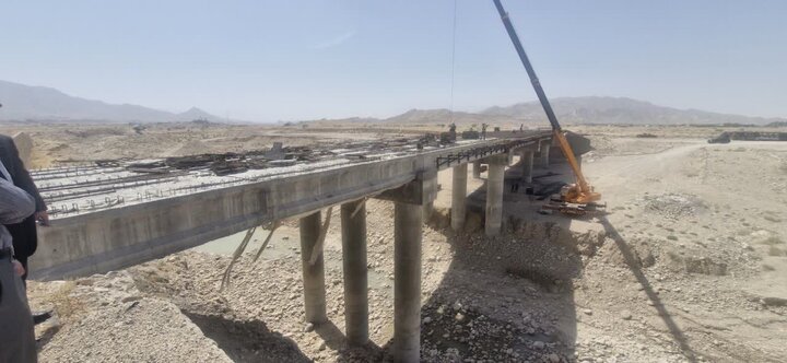 فرماندار تنگستان: پل ۵ دهانه باهوش اهرم تکمیل می‌شود