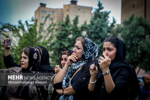 بدرقه پیکر مطهر شهدای نیروی پدافند هوایی ارتش در تهران