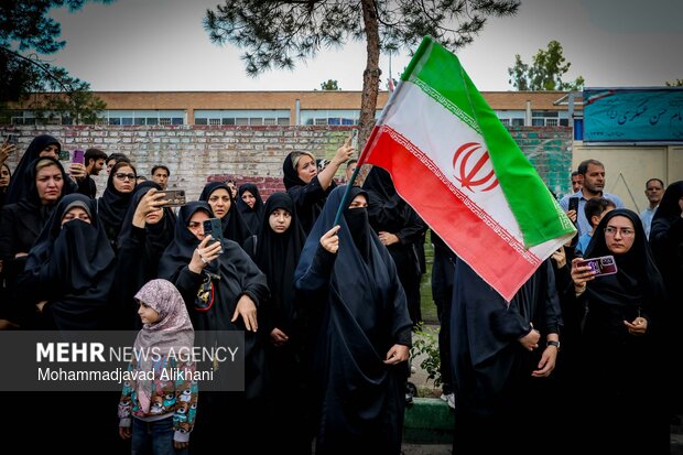 بدرقه پیکر مطهر شهدای نیروی پدافند هوایی ارتش در تهران