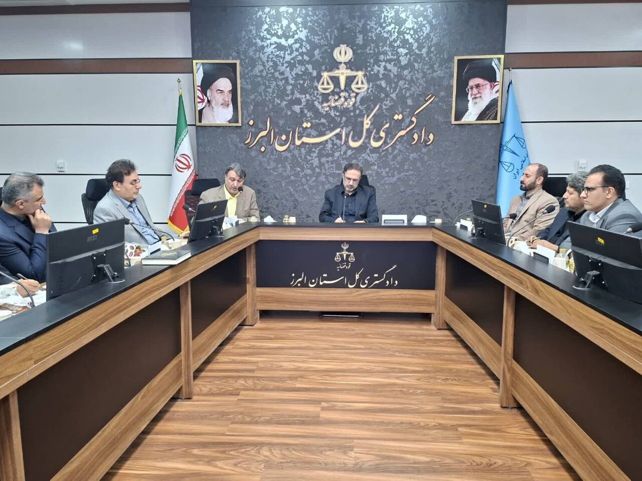 تاکید رئیس کل دادگستری استان البرز بر استفاده از خرد جمعی در