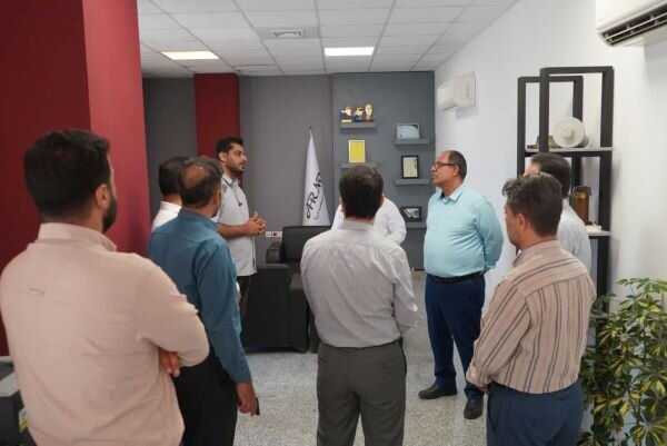 فرماندار بوشهر: نوآوران و فناوران شرکت‌های دانش‌بنیان حمایت 