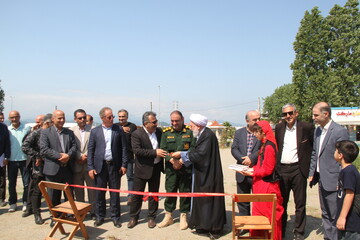 برپایی نمایشگاه صنایع دستی و سوغات گیلان در ساحل آستارا