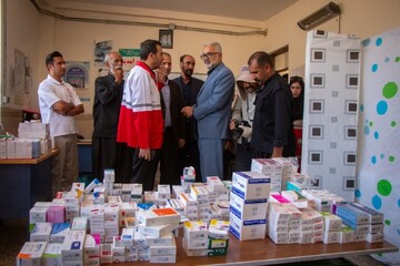 مبین: کاروان سلامت هلال‌احمر خدمات تخصصی به سرفیروزآباد ارائه کرد