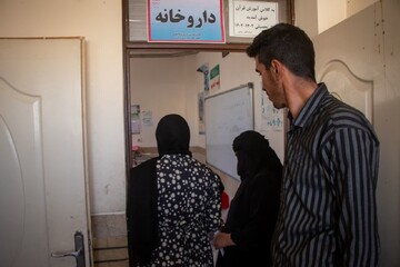 یگانه: کاروان سلامت هلال‌احمر به محرومان سرفیروزآباد خدمات رایگان داد