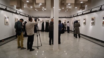 نمایشگاه هنر جنگ در حوزه هنری لرستان