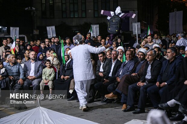 بزرگداشت یکصدمین شب «حماسه ملی میدان» در سنندج