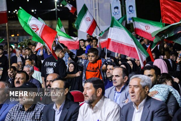 بزرگداشت یکصدمین شب «حماسه ملی میدان» در سنندج