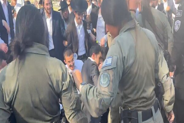 درگیری شدید حریدی‌ها با پلیس اسرائیل+فیلم