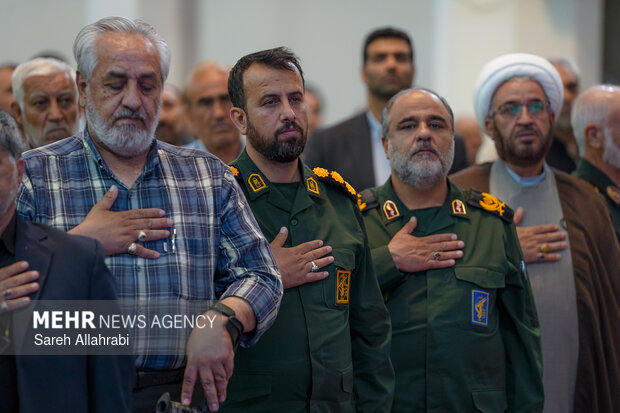 یادمان سرداران شهید احمد جعفری و غلامرضا رضائیان در حرم شاهچراغ(ع)