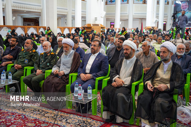 یادمان سرداران شهید احمد جعفری و غلامرضا رضائیان در حرم شاهچراغ(ع)