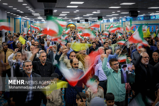 مراسم اولین سالگرد شهدای اقتدار ایران