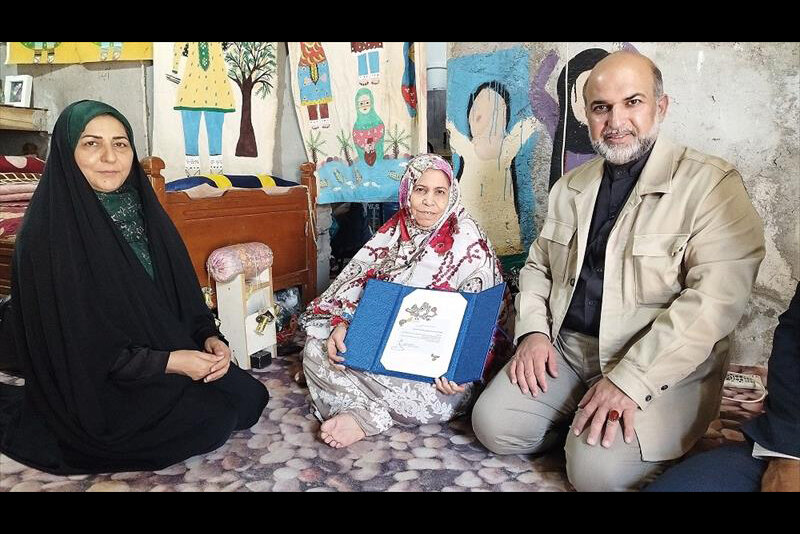 «فراتهران» به جزیره هرمز رسید؛ بررسی مشکلات هنرمندان و طرح چ