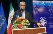 هنر باید از گالری‌ها به متن زندگی مردم بیاید