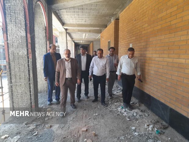 بازرس کل استان بوشهر: سرعت و کیفیت در ساخت‌وسازهای آموزشی مد نظر باشد