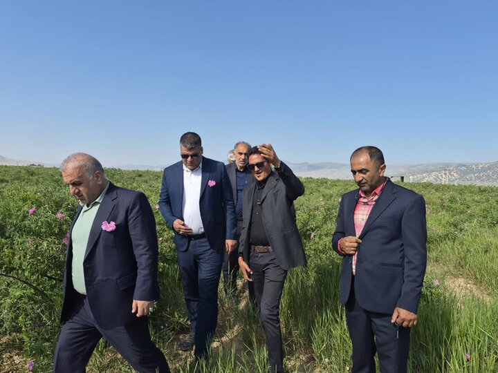 سفر به قدمگاه رهبر شهید؛ روستاگردی از پشرت تا پشتکوه ساری