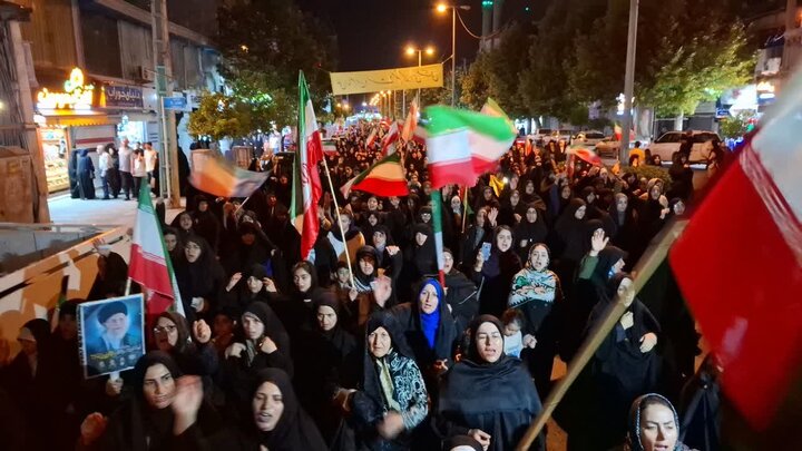 هم‌نوایی مردم نکا با شعارهای علوی و انقلابی