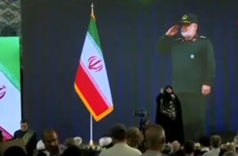 سحر امامی: مشت‌هایمان تا صبح برای پیروزی این خاک گره کرده اس