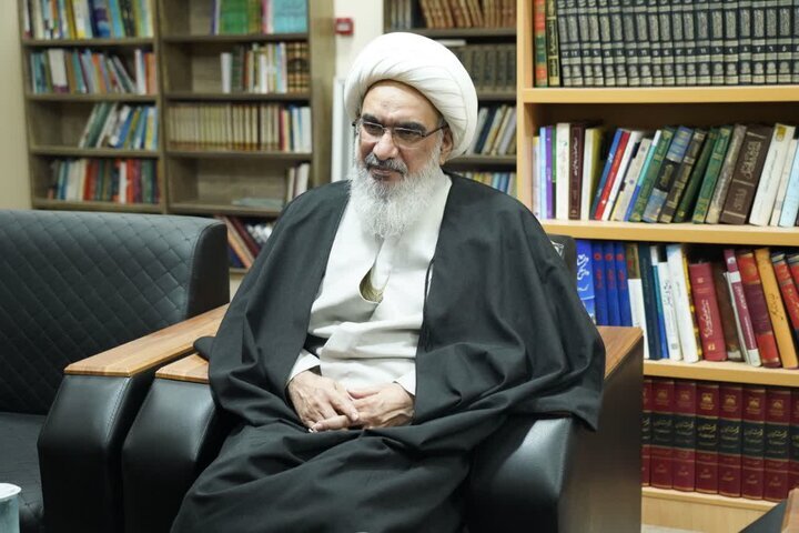 امام جمعه بوشهر: دشمنان با ما جنگ هویتی دارند