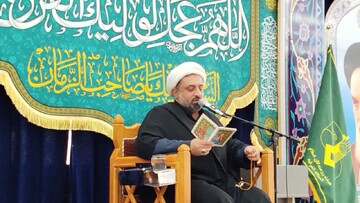 کارشناس مذهبی: گریه بر امام حسین (ع) موانع فرج را برطرف می‌کند