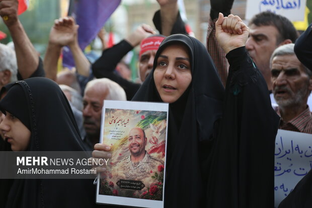 بیعت کفن پوشان ورامینی با آرمان‌های قائد شهید