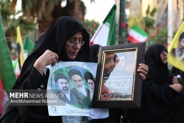 بیعت کفن پوشان ورامینی با آرمان‌های قائد شهید