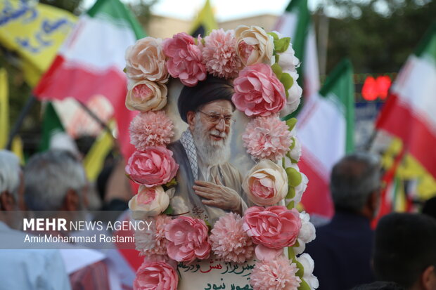 بیعت کفن پوشان ورامینی با آرمان‌های قائد شهید