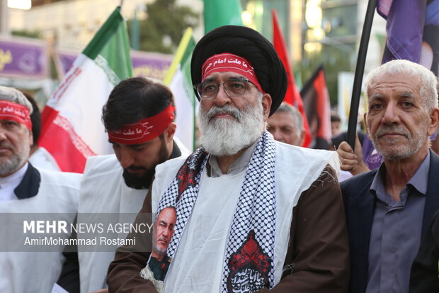 محمودی: راهپیمایی کفن‌پوشان دشت ورامین در تهران باید در تاریخ ثبت شود