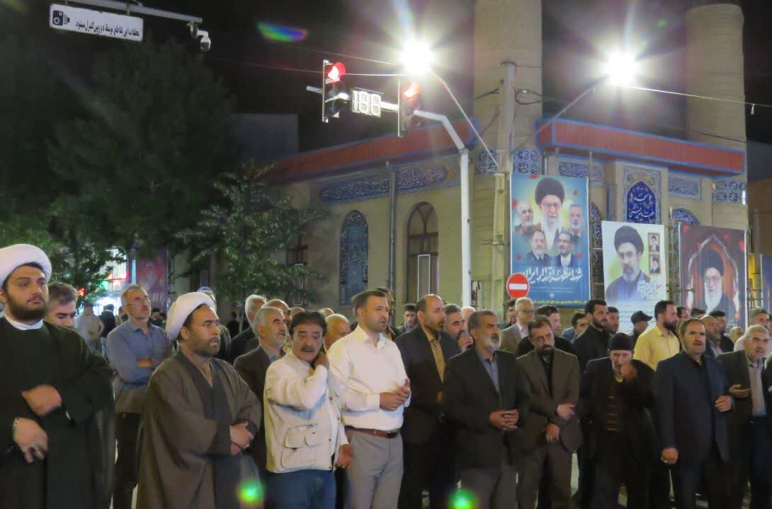 فریاد «نَصْرٌ مِنَ اللَّهِ وَفَتْحٌ قَرِیبٌ» هریسی