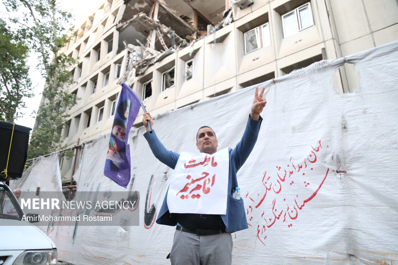 امام،شهيد،ديار،خرداد،تأكيد،بيانيه،رهبر،جنايتكاران،راحل،ورامين