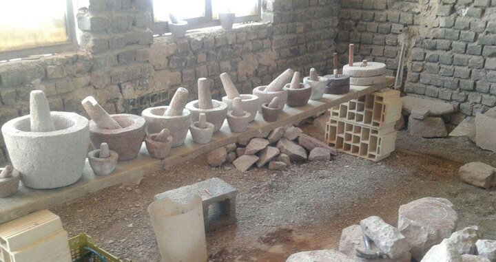 کویر اردستان هنر میآفریند؛ لزوم عرضه صنایع دستی در بناهای تاریخی