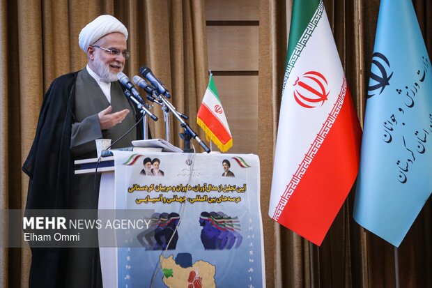 تجلیل از مدال‌آوران، داوران و قهرمانان ورزش کردستان